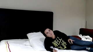 میں نے اس کو دینے کے lechita جبکہ ایک اور fucks