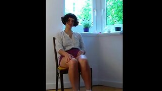 Красотка бо Волосатой Киской ва Волосатыми Ямочками Мекунад selfie, Замирая аз Оргазма